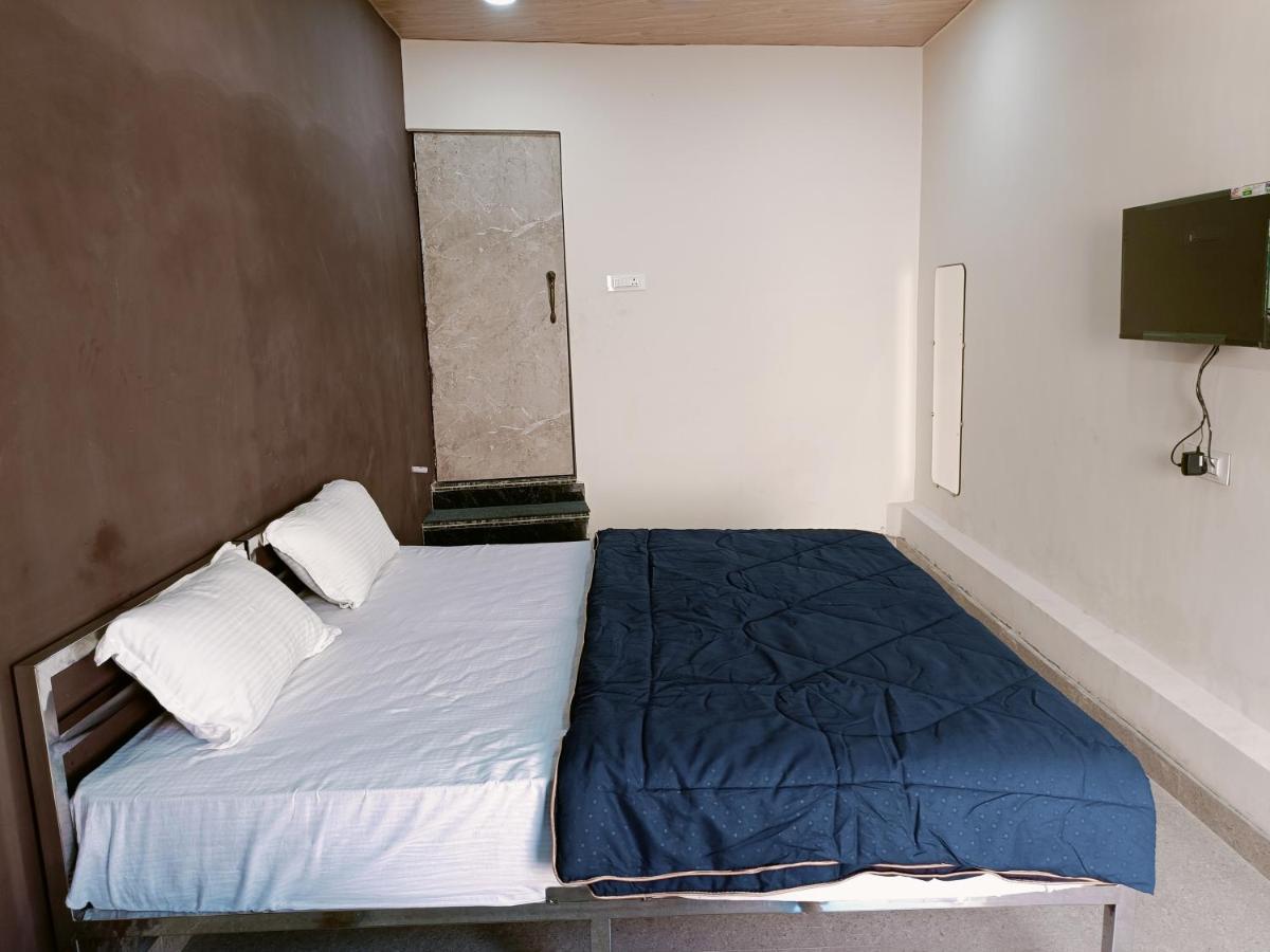 Hotel Royal Inn Satna 外观 照片